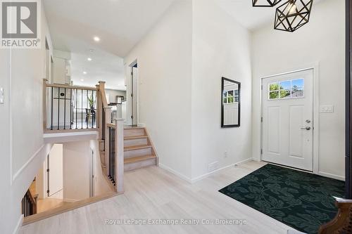 Mud room separate entrance - 68 Elgin Street S, Cambridge, ON - Indoor Photo Showing Other Room