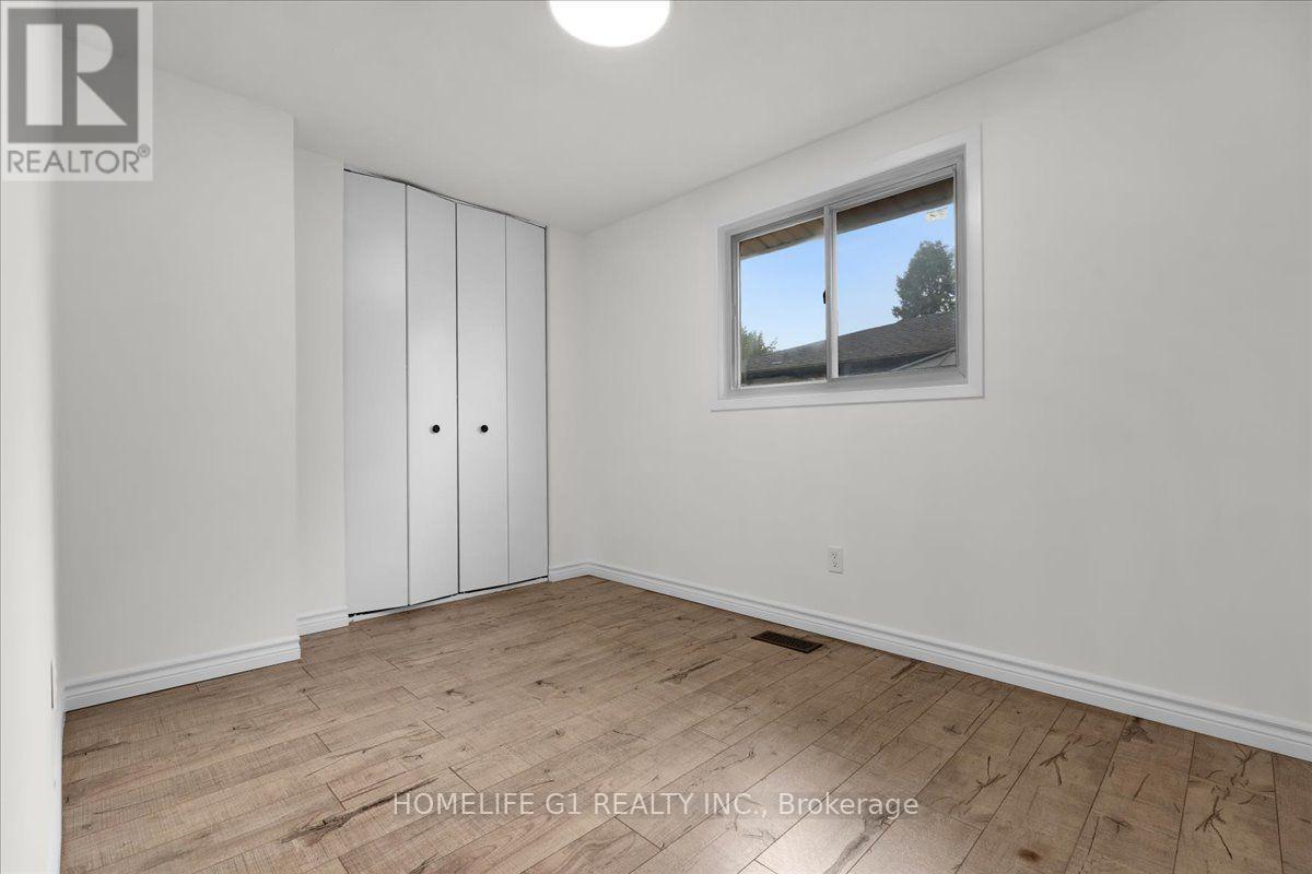 19 Milton Avenue W, Cambridge, ON - Indoor Photo Showing Other Room