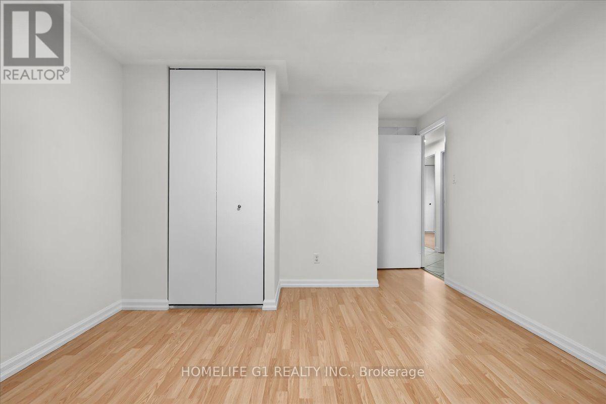 19 Milton Avenue W, Cambridge, ON - Indoor Photo Showing Other Room