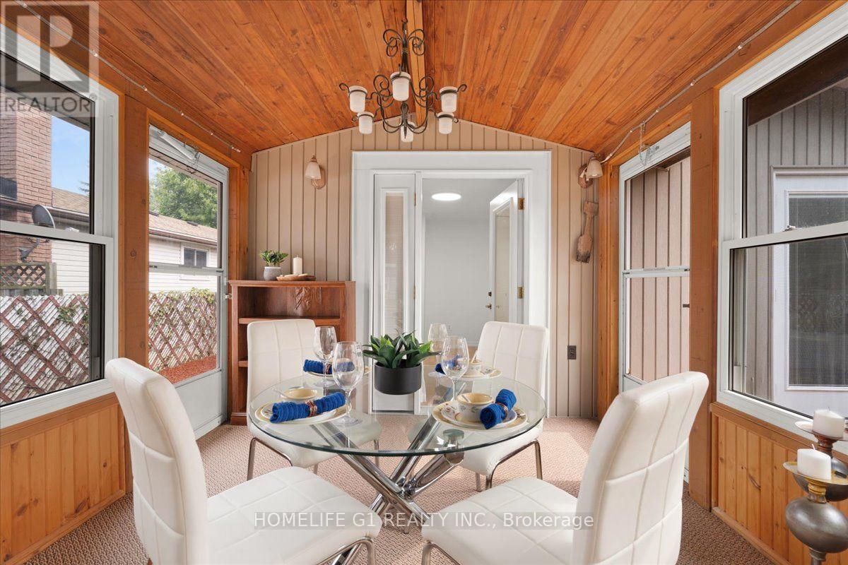 19 Milton Avenue W, Cambridge, ON - With Deck Patio Veranda With Exterior