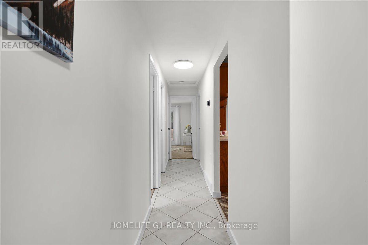 19 Milton Avenue W, Cambridge, ON - Photo Showing Other Room