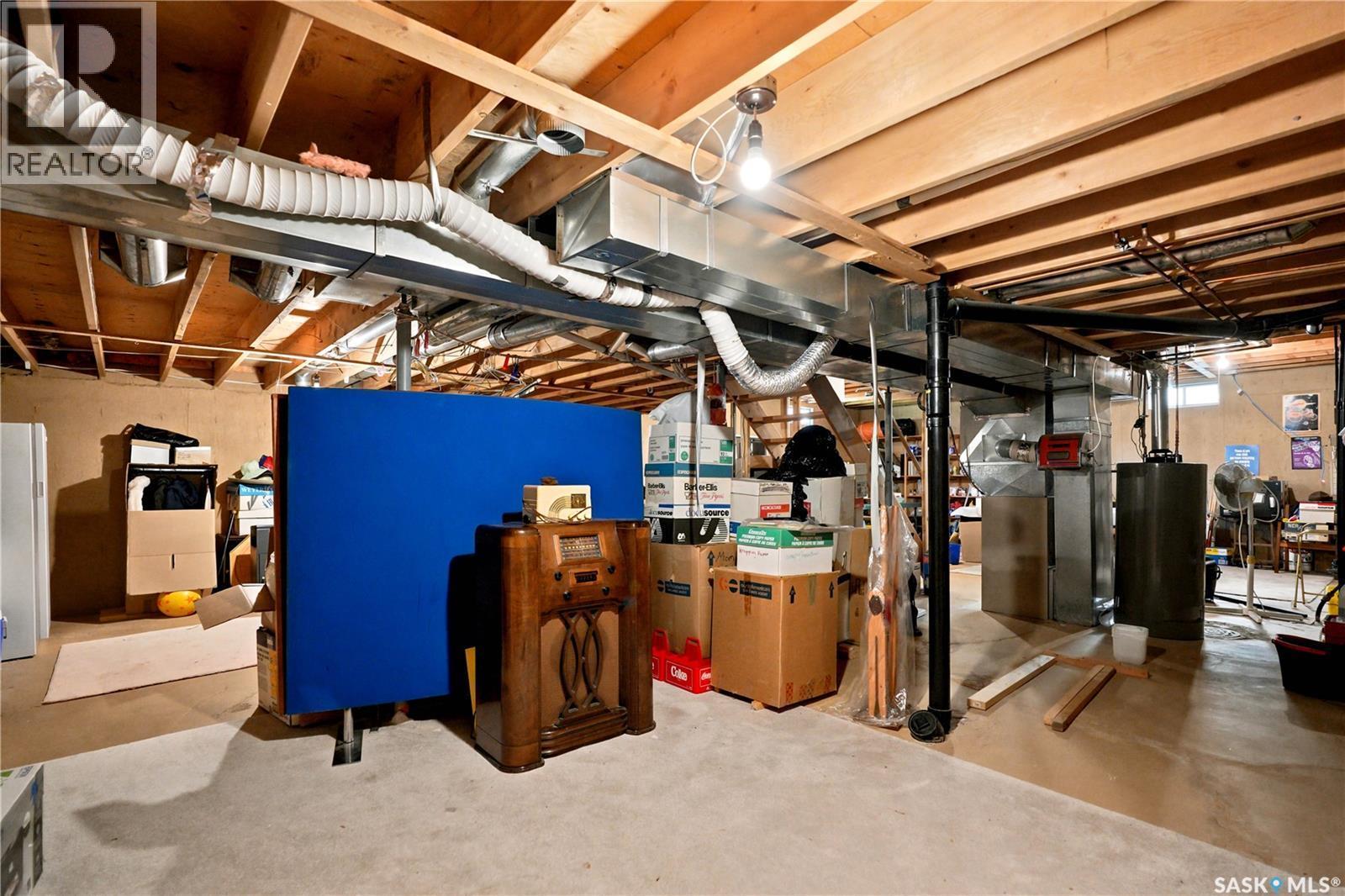 522 Delaronde Road, Saskatoon, SK - Indoor Photo Showing Basement