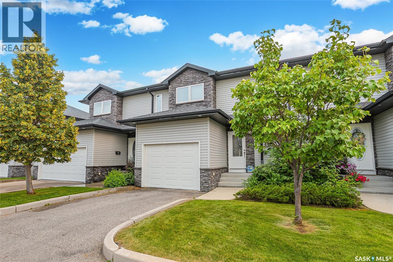 13 547 East Hampton Boulevard, Saskatoon, SK - Outdoor