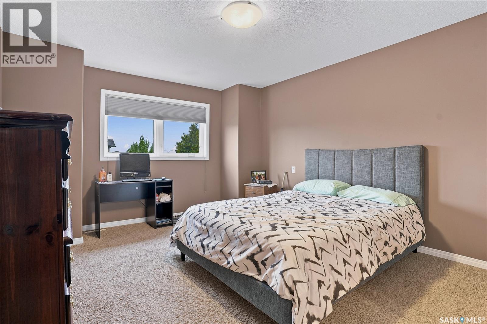 13 547 East Hampton Boulevard, Saskatoon, SK - Indoor Photo Showing Bedroom