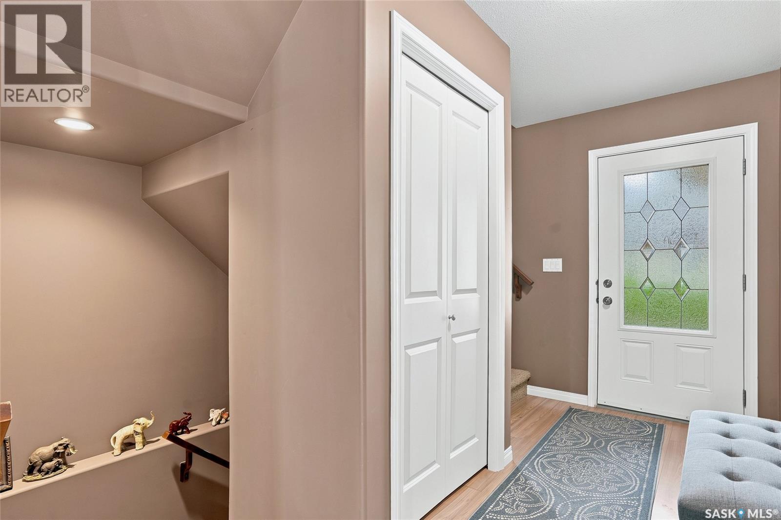 13 547 East Hampton Boulevard, Saskatoon, SK - Indoor