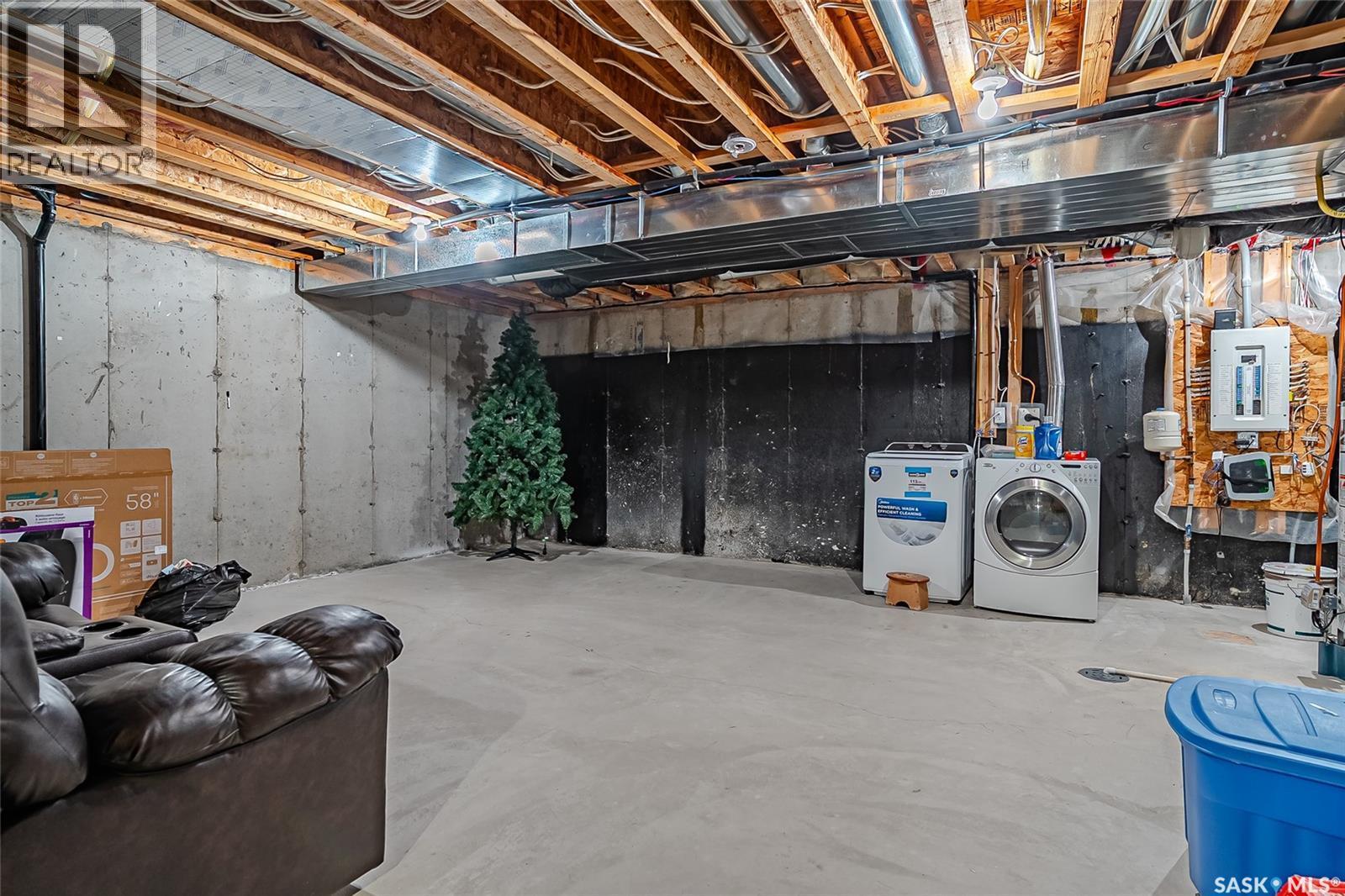 13 547 East Hampton Boulevard, Saskatoon, SK - Indoor Photo Showing Basement