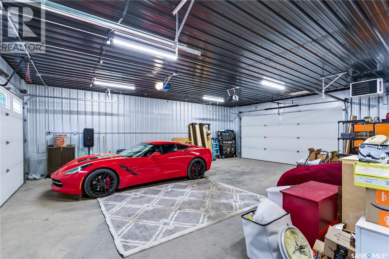 315 Caskey Drive, Melfort, SK - Indoor Photo Showing Garage