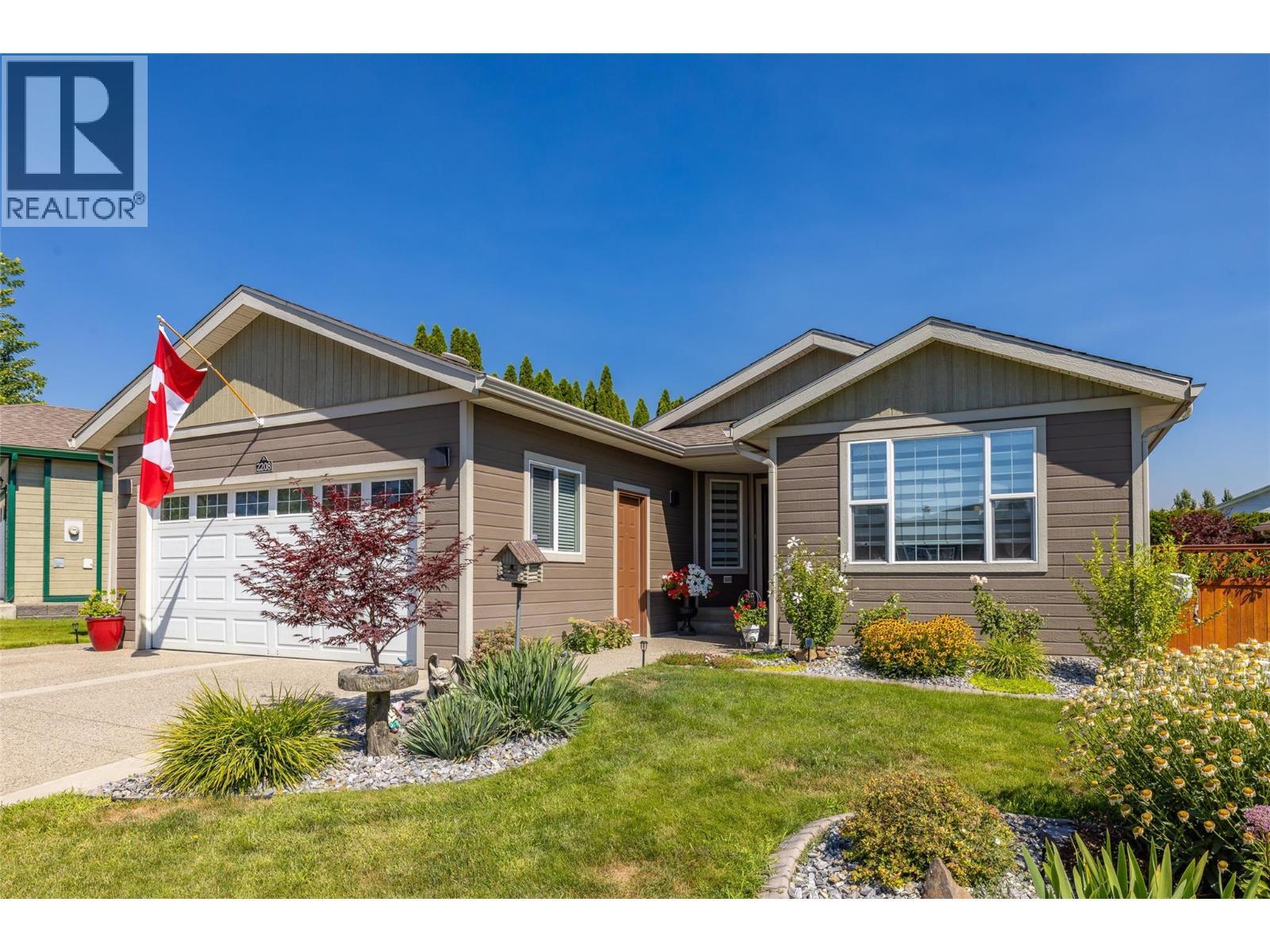 Pride of Ownership is Evident! - 2208 Mimosa Drive, West Kelowna, BC