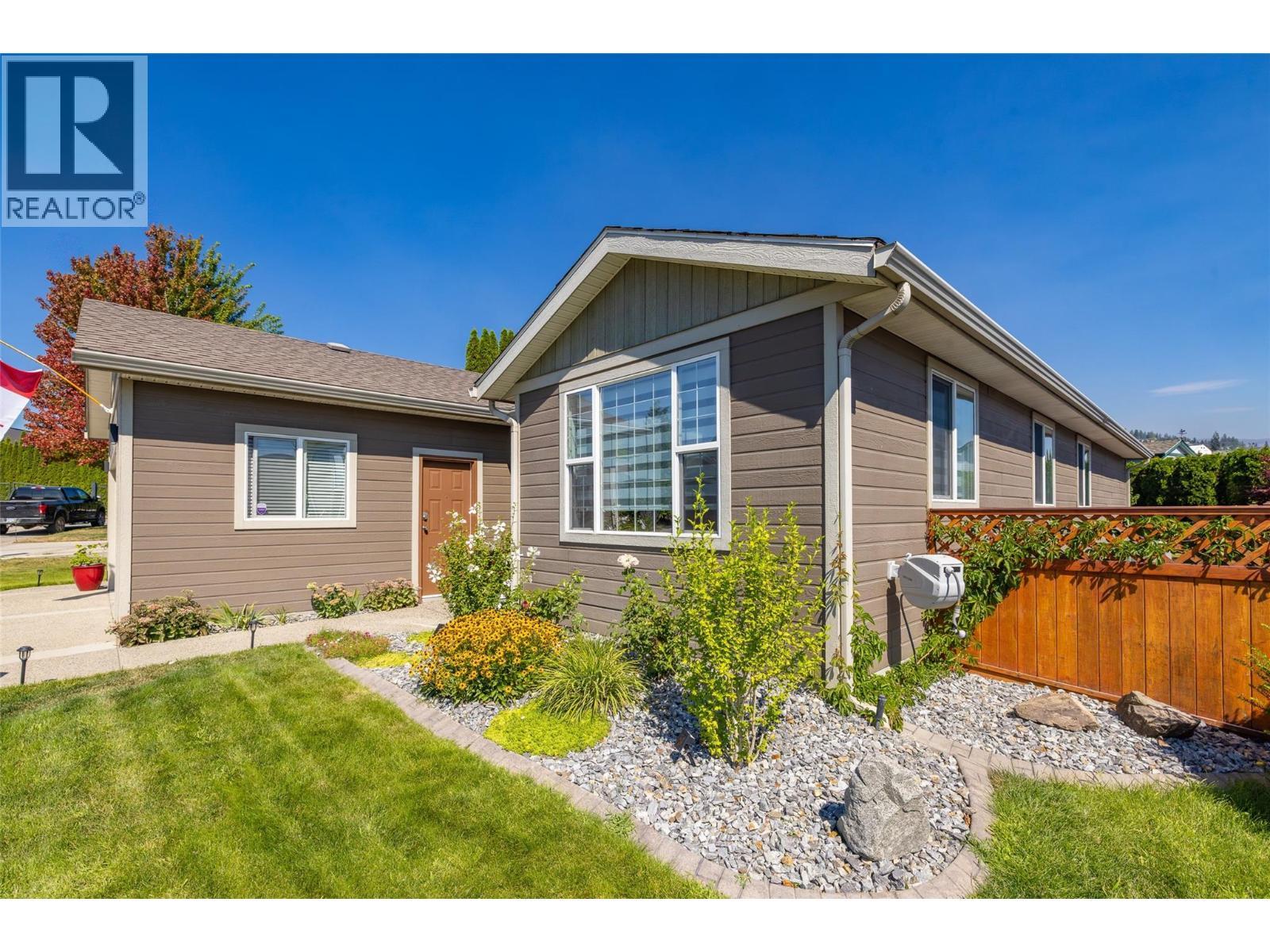 2208 Mimosa Drive, West Kelowna, BC