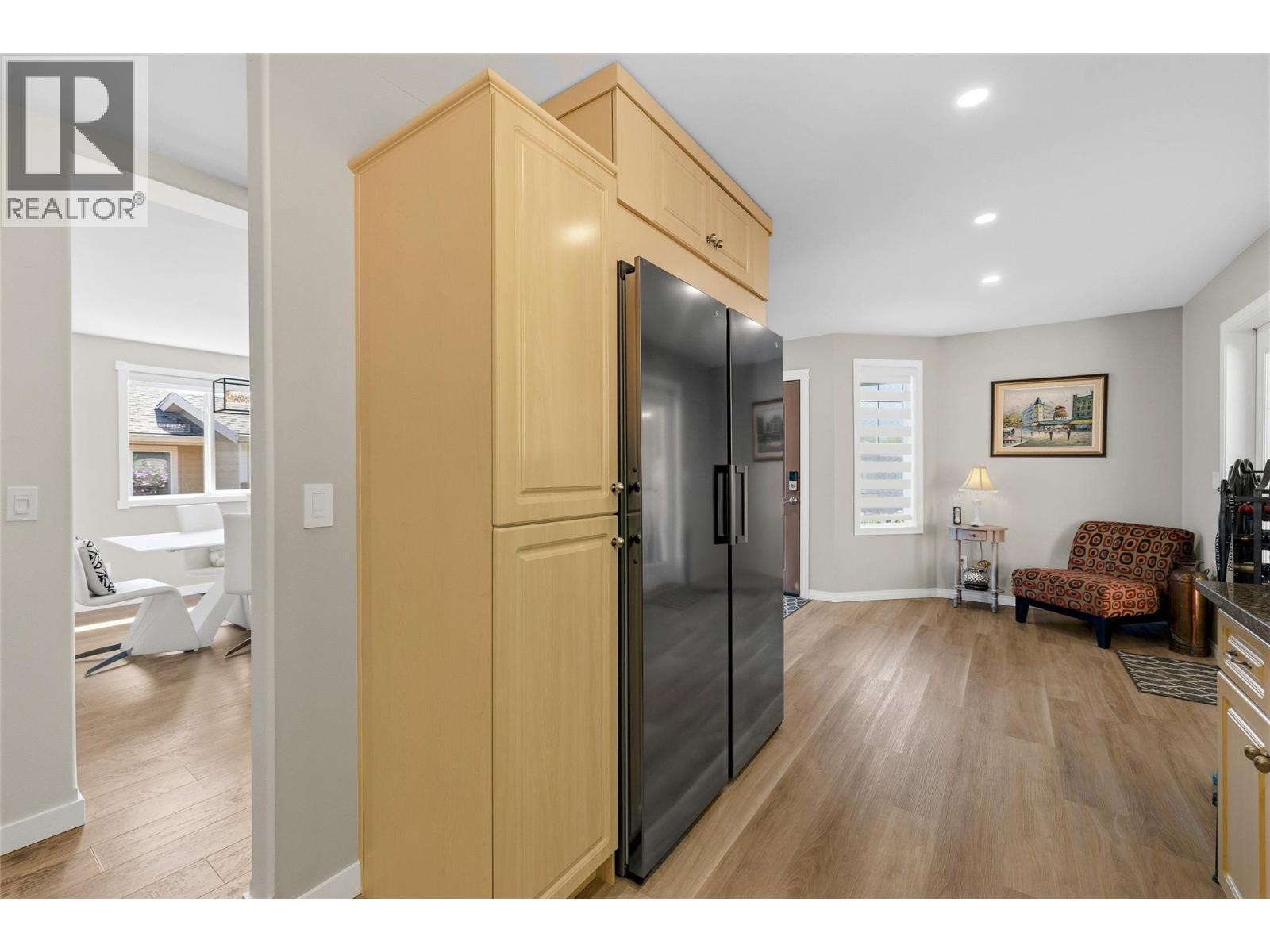 Spacious beautiful kitchen, Fridge 2 years old - 2208 Mimosa Drive, West Kelowna, BC