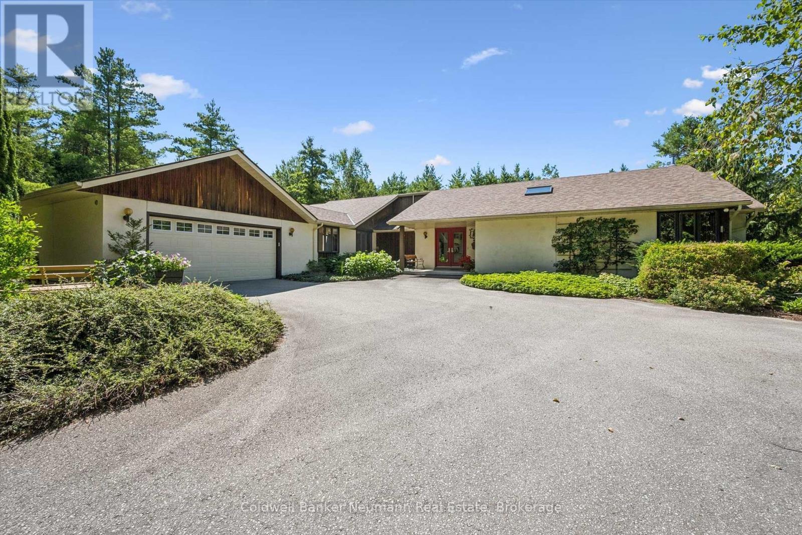 4676 Concession 11 Road, Puslinch, ON