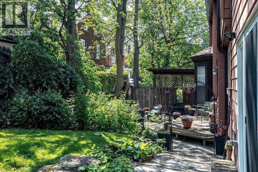 377 Hess Street S, Hamilton, ON - Outdoor