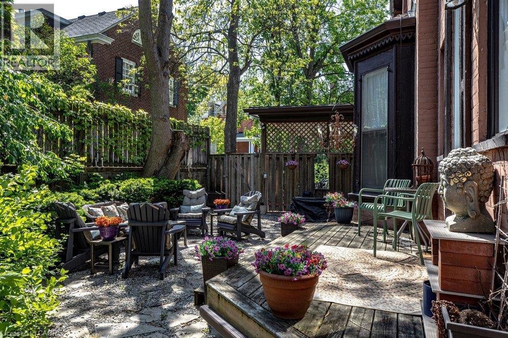 377 Hess Street S, Hamilton, ON - Outdoor