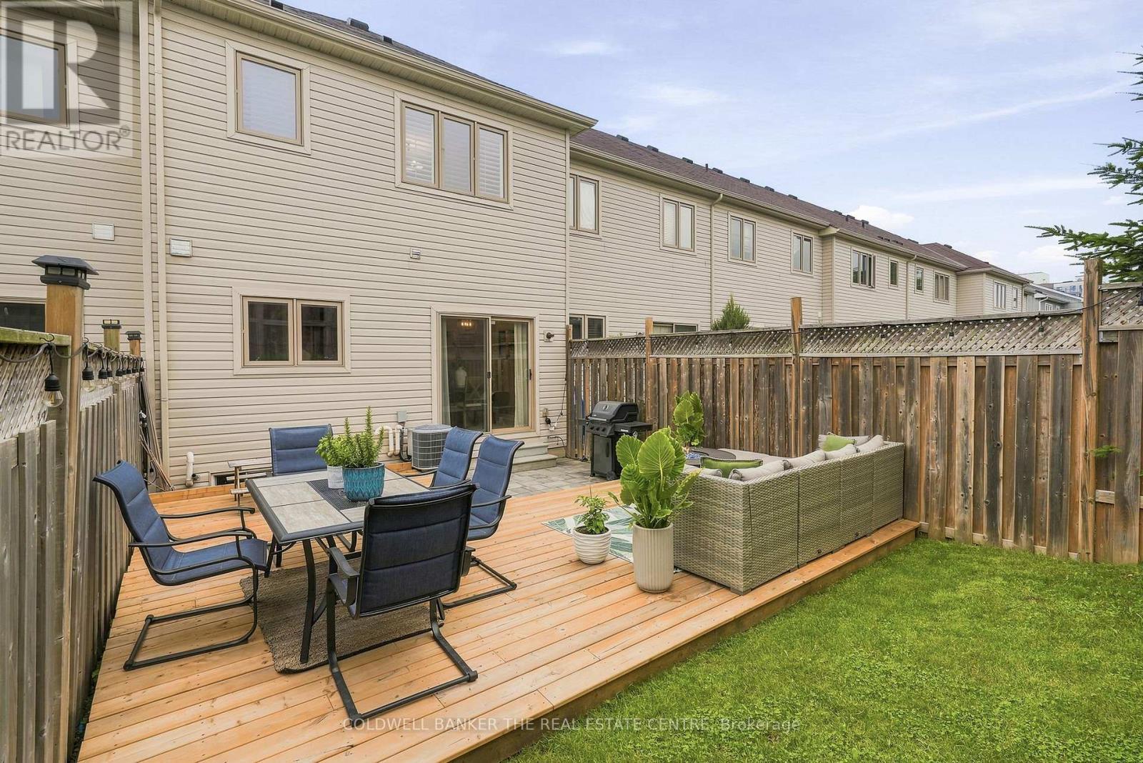 46 Pearcey Crescent, Barrie, ON - Outdoor With Deck Patio Veranda With Exterior