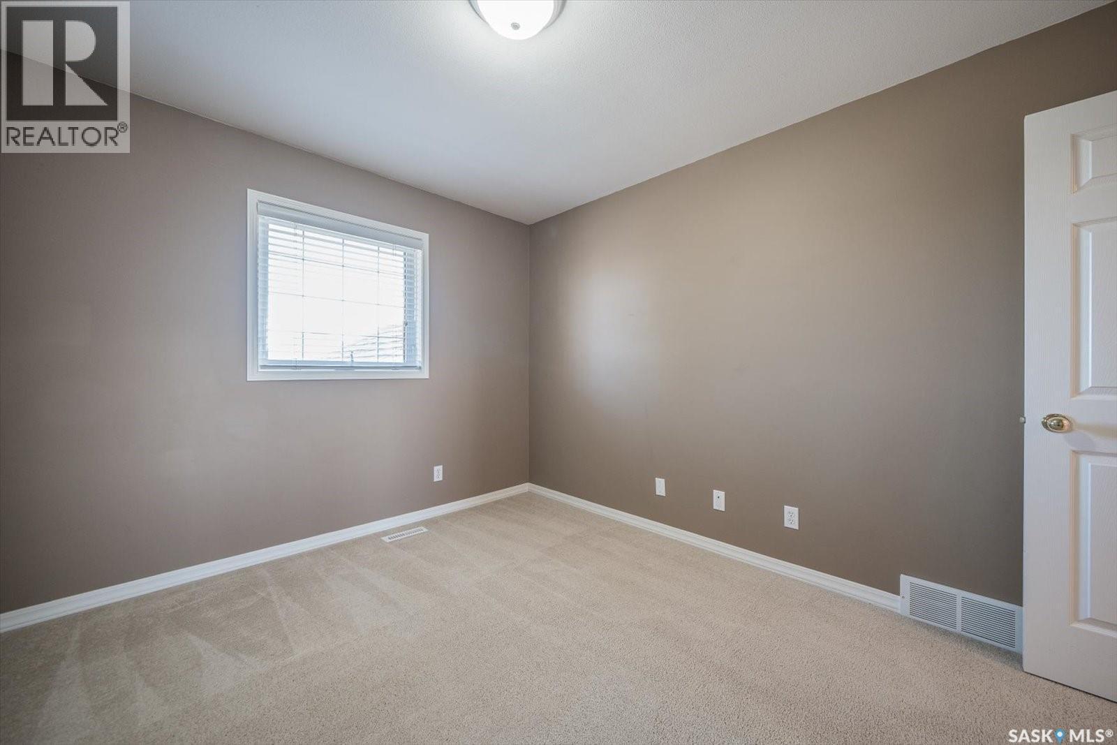 226 Horlick Crescent, Saskatoon, SK - Indoor Photo Showing Other Room