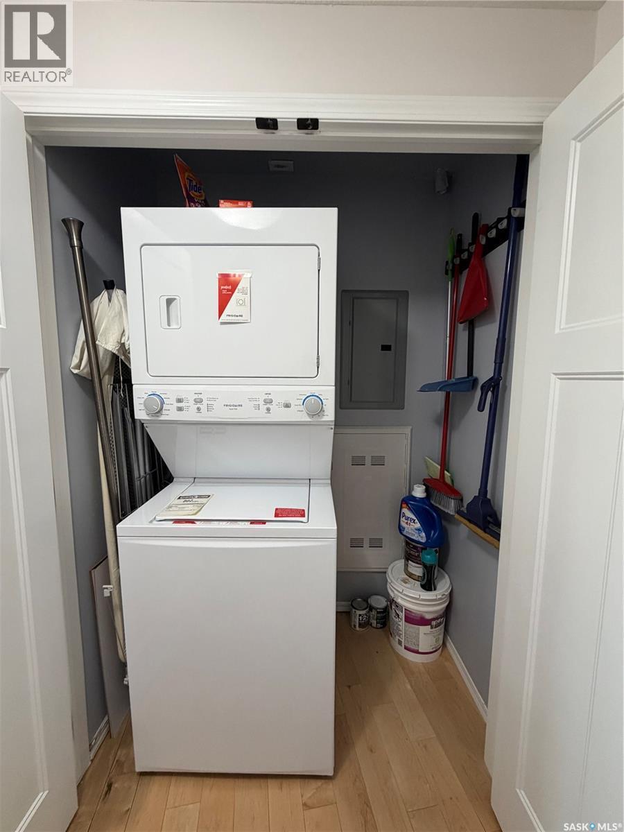 210 1220 Blackfoot Drive, Regina, SK - Indoor Photo Showing Laundry Room