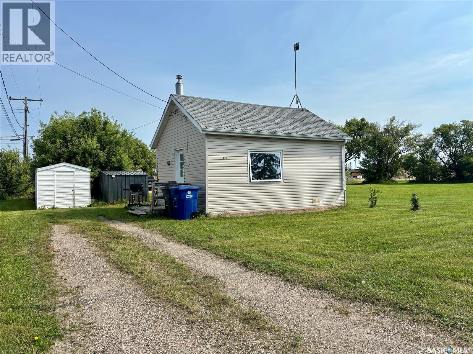 413 1St Avenue E, Spiritwood, SK - Outdoor