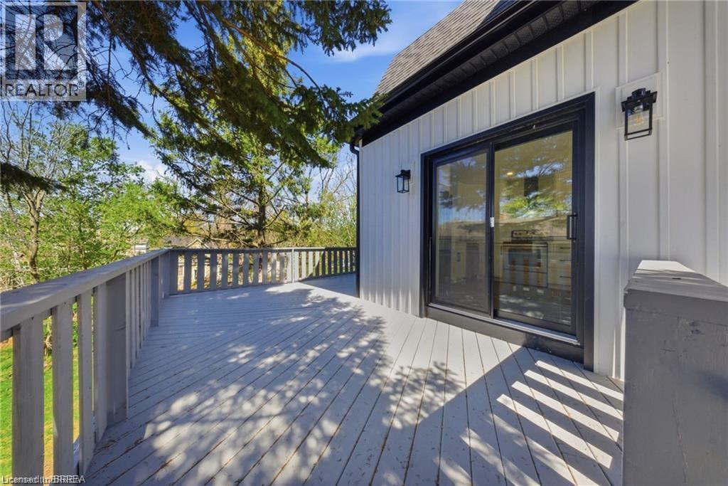 23 Aberdeen Street, Caledonia, ON - Outdoor With Deck Patio Veranda With Exterior