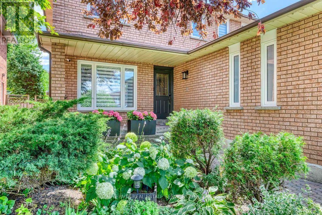 4544 The Gallops, Mississauga, ON - Outdoor