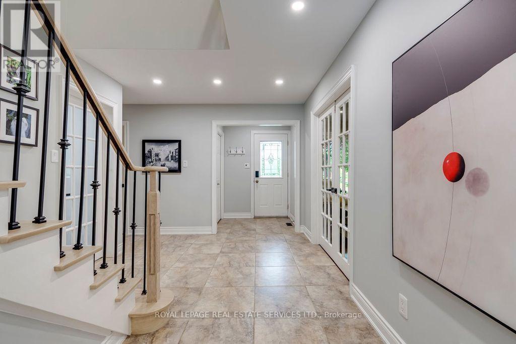 4544 The Gallops, Mississauga, ON - Indoor Photo Showing Other Room