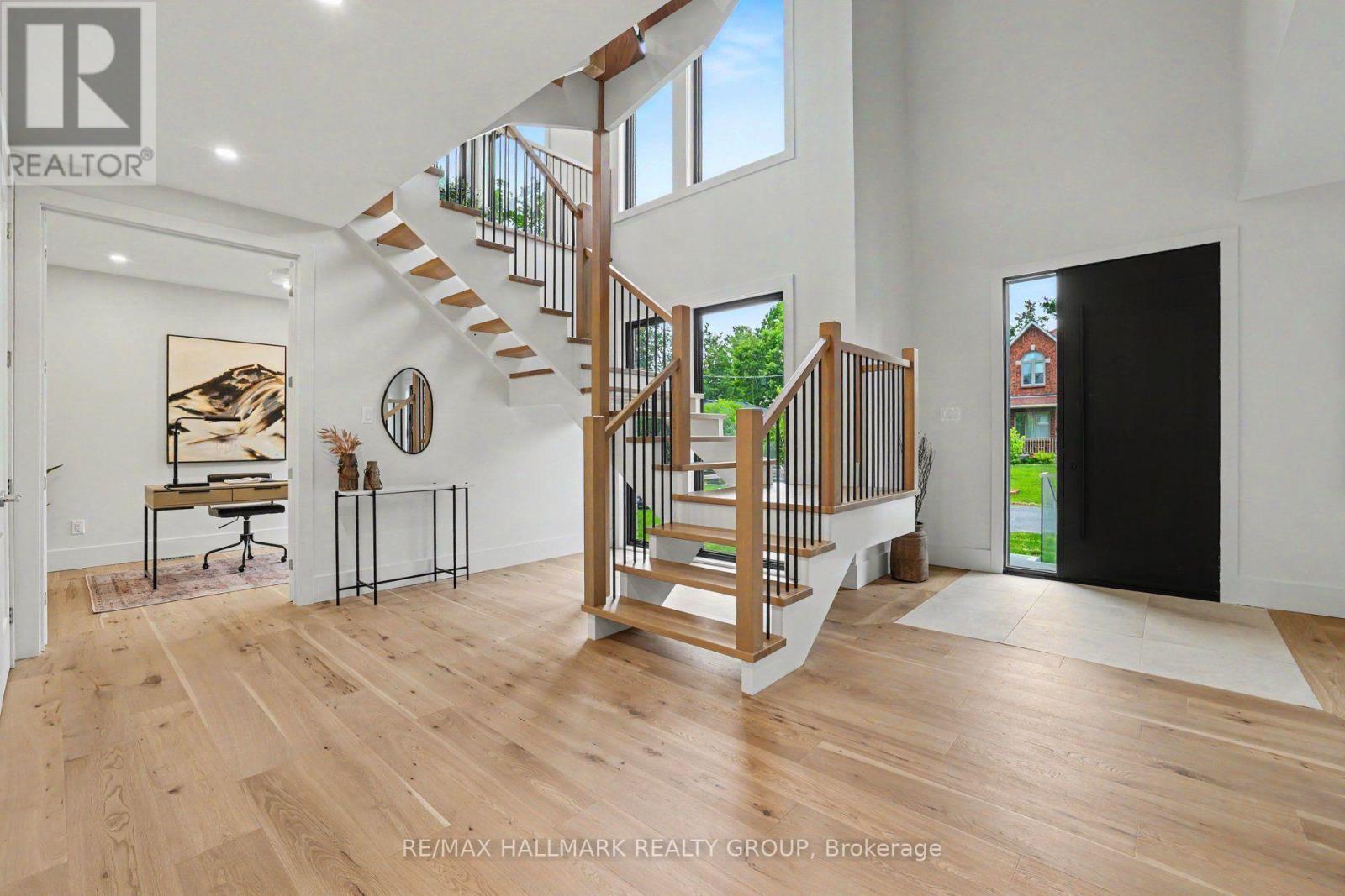 Massive foyer with double coat closet. - 218 Woodland Avenue, Ottawa, ON - Indoor Photo Showing Other Room