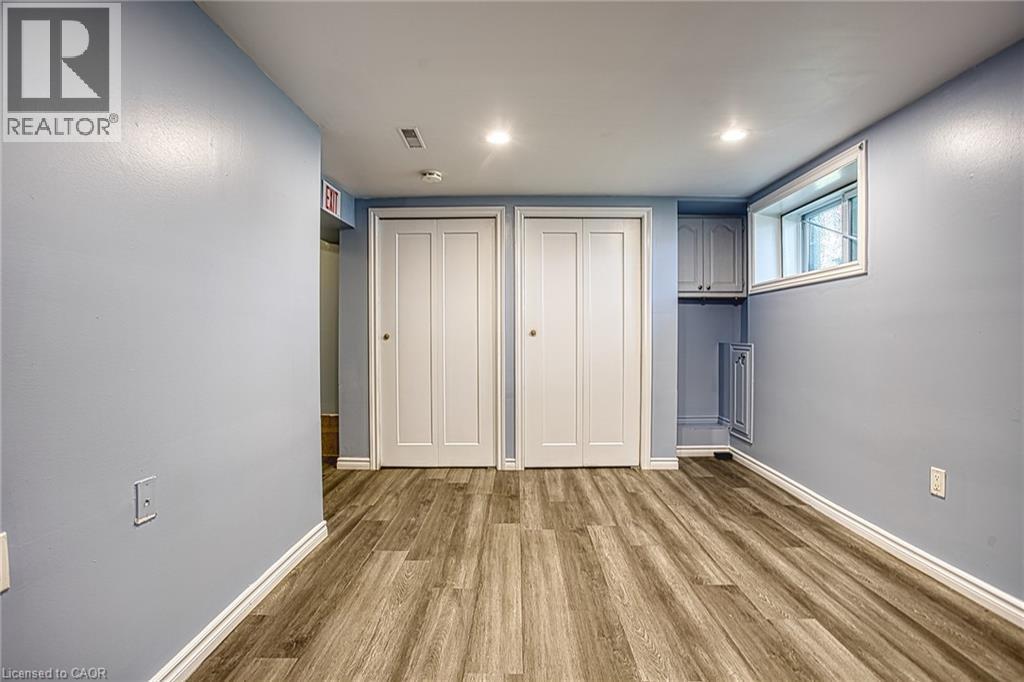 99 Mohawk Road W, Hamilton, ON - Indoor Photo Showing Other Room