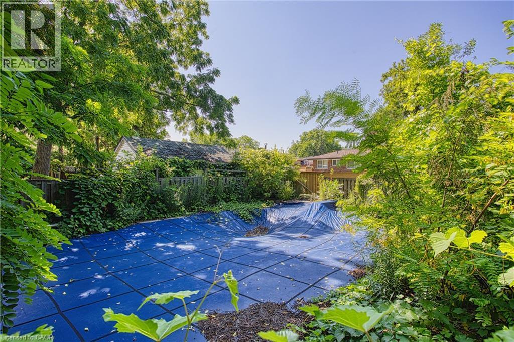99 Mohawk Road W, Hamilton, ON - Outdoor
