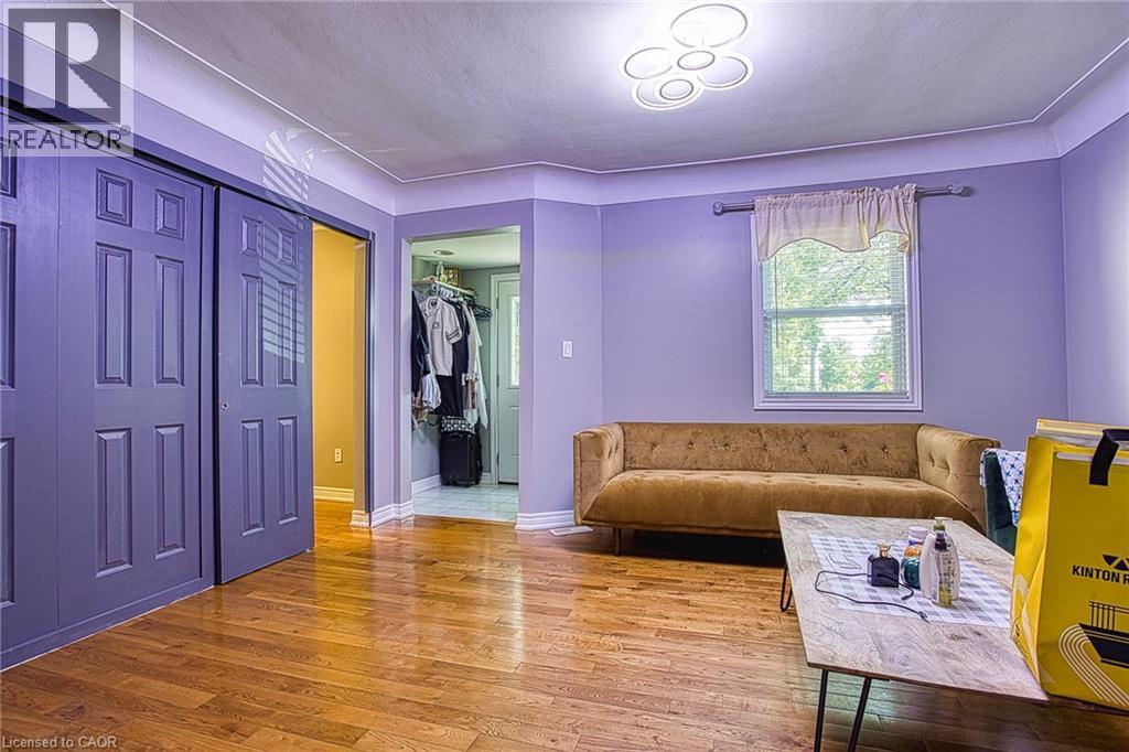 99 Mohawk Road W, Hamilton, ON - Indoor