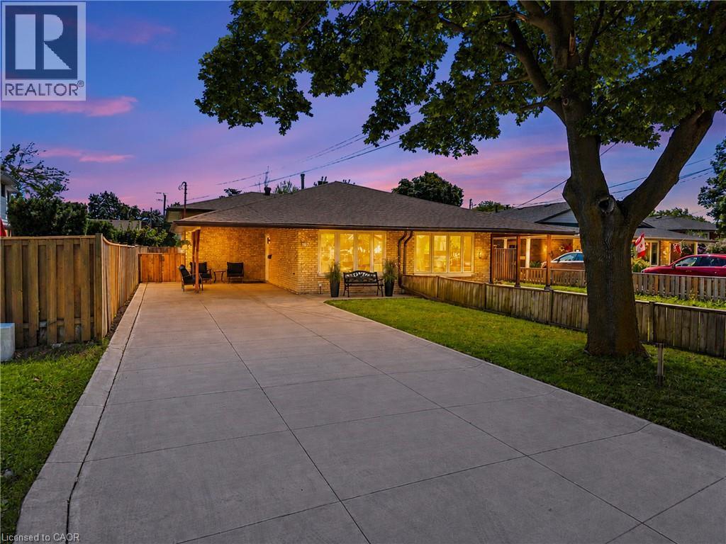167 Berkindale Drive, Hamilton, ON - Outdoor