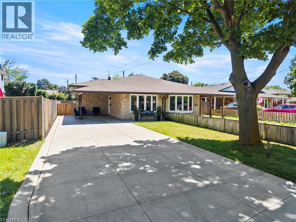 167 Berkindale Drive, Hamilton, ON - Outdoor