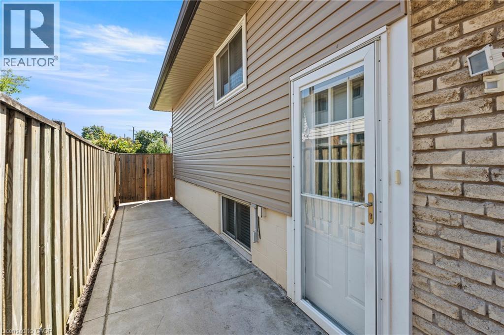 167 Berkindale Drive, Hamilton, ON - Outdoor With Exterior