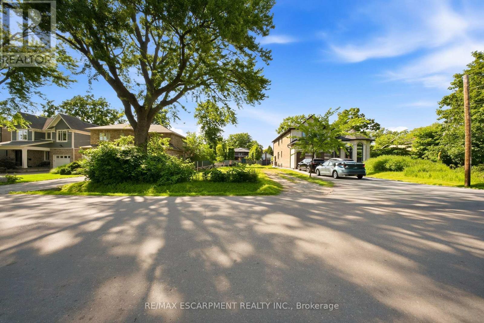 75 Troy Street, Mississauga, ON