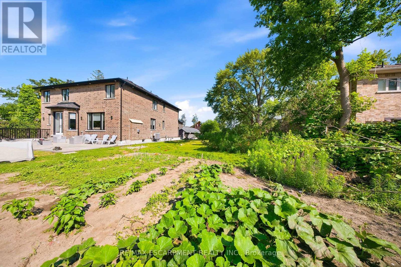 75 Troy Street, Mississauga, ON