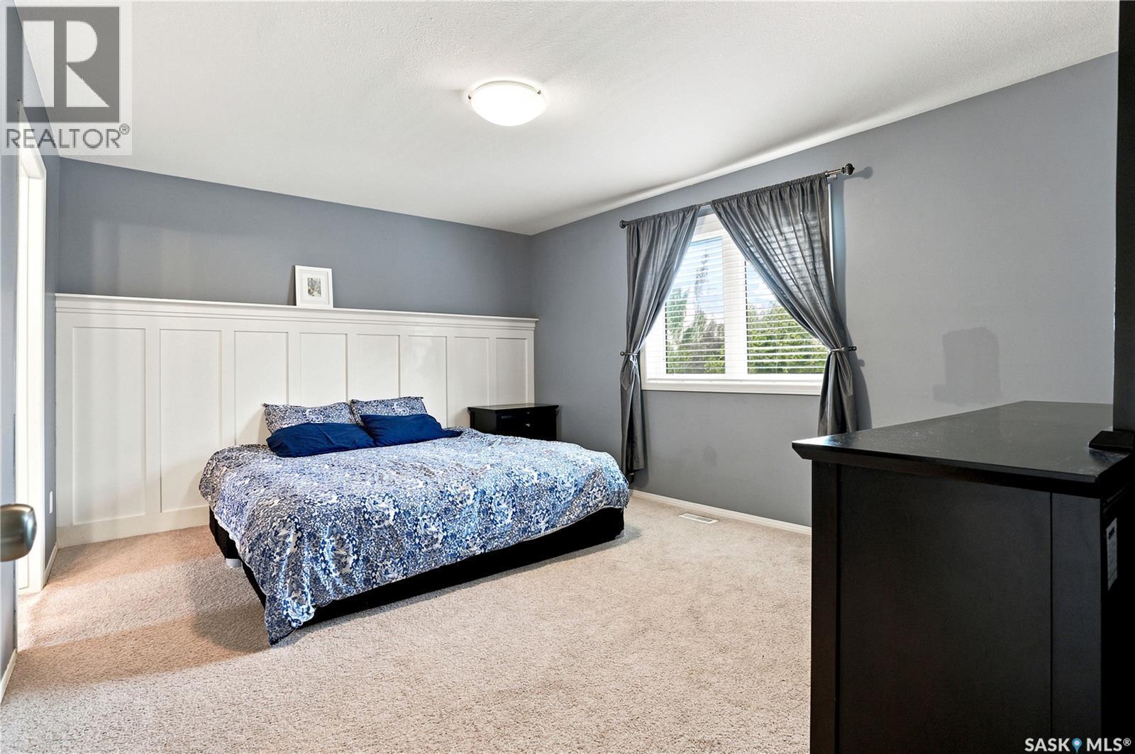 110 Stepney Crescent, Saskatoon, SK - Indoor Photo Showing Bedroom