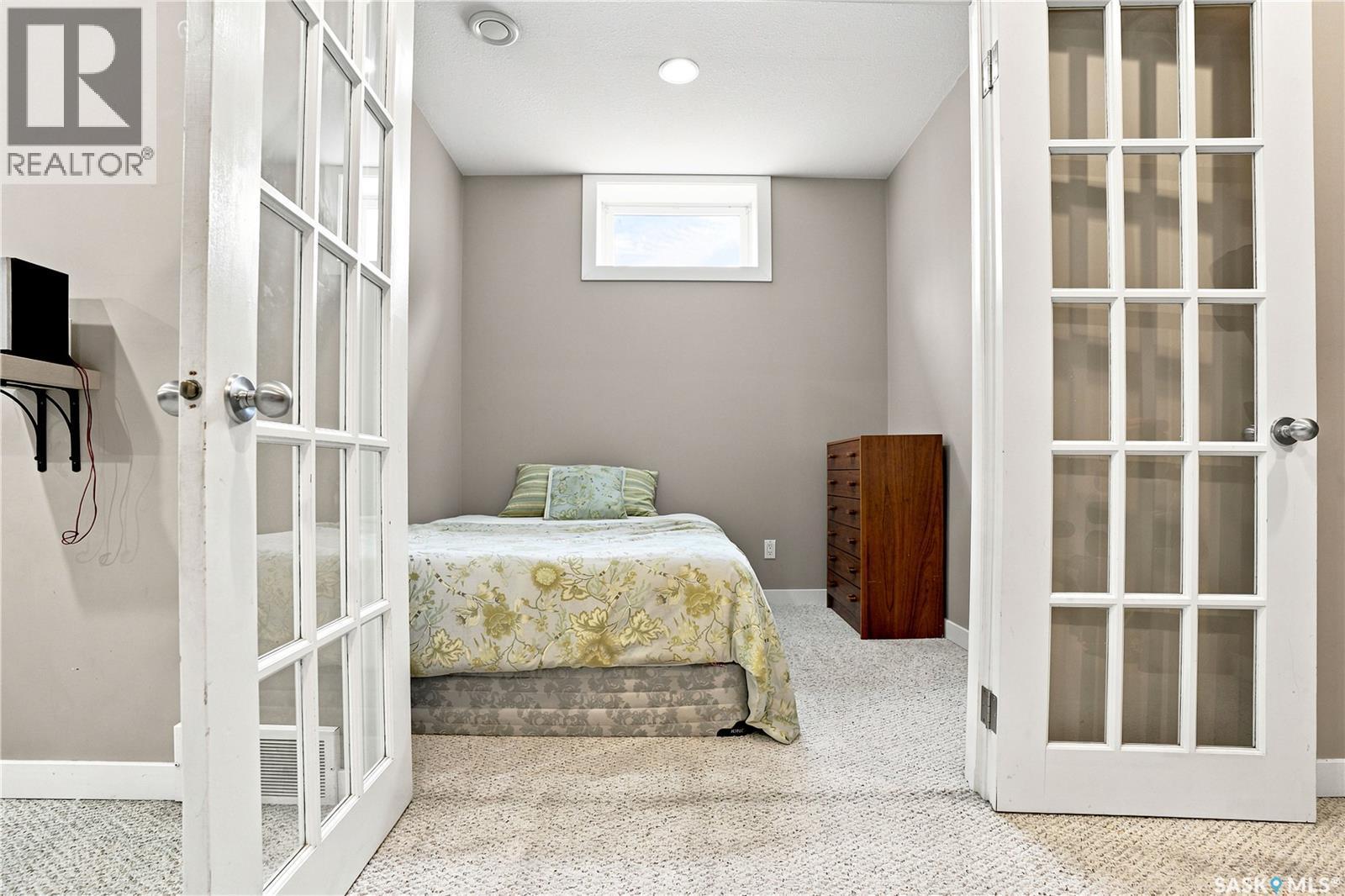 110 Stepney Crescent, Saskatoon, SK - Indoor
