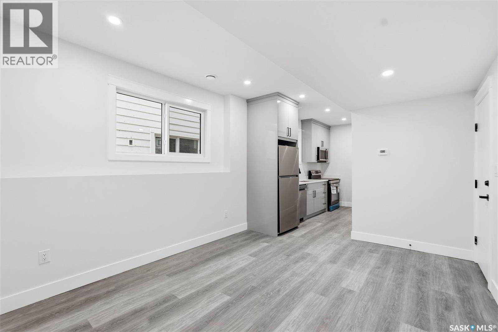 1215 Nightingale Terrace, Saskatoon, SK - Indoor
