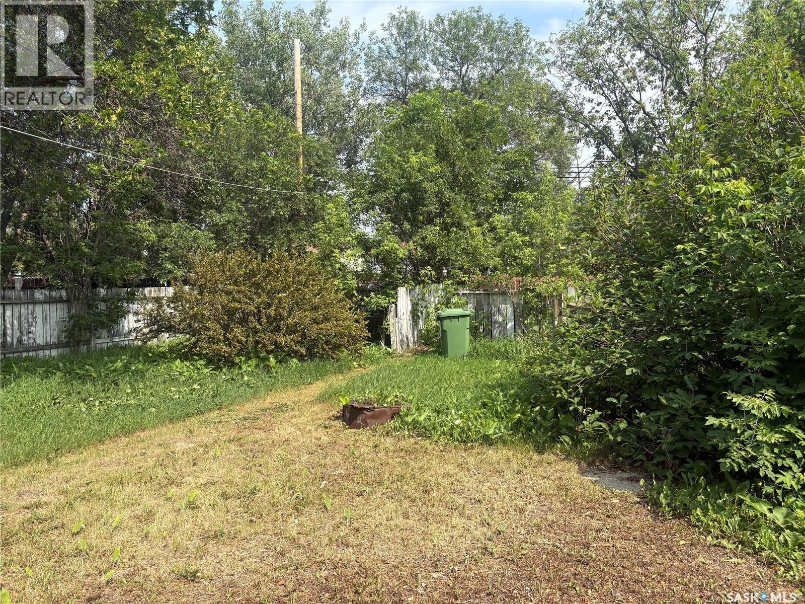 921 Argyle Street, Regina, SK - Outdoor