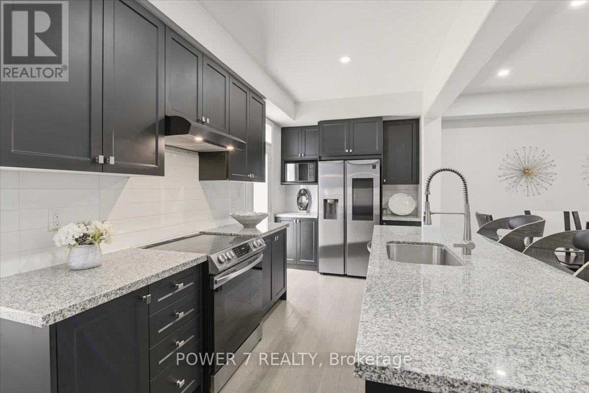 94 Conarty Crescent, Whitby, ON - Indoor Photo Showing Kitchen With Stainless Steel Kitchen With Upgraded Kitchen
