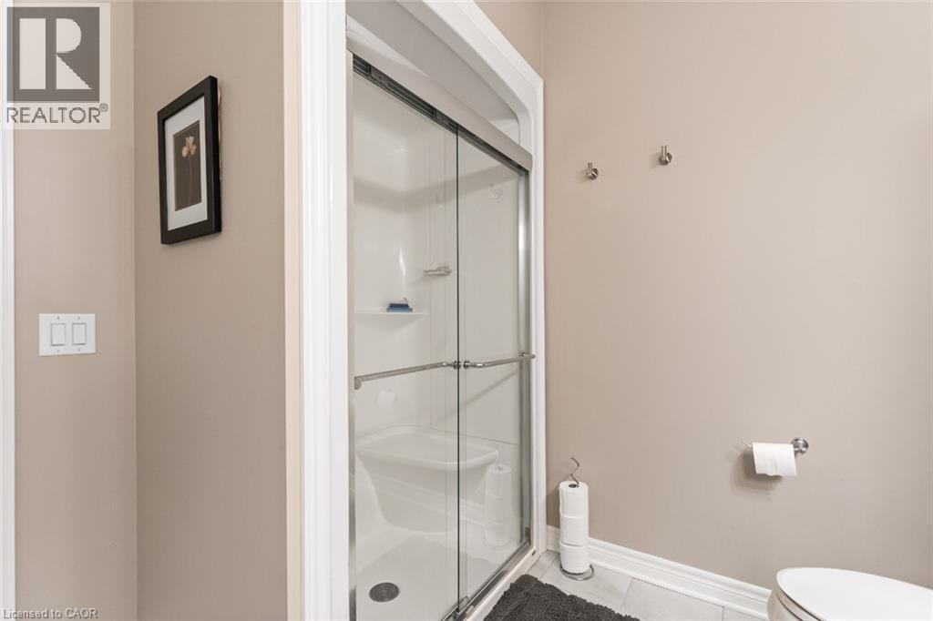 60 Andrew Lane, Thorold, ON - Indoor Photo Showing Bathroom