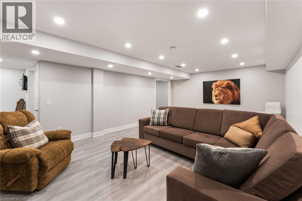 60 Andrew Lane, Thorold, ON - Indoor