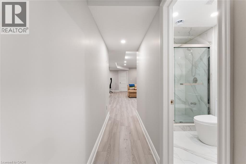 60 Andrew Lane, Thorold, ON - Indoor Photo Showing Bathroom