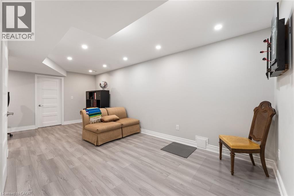 60 Andrew Lane, Thorold, ON - Indoor