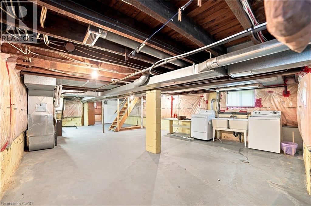 156 Tragina Avenue N, Hamilton, ON - Indoor Photo Showing Basement