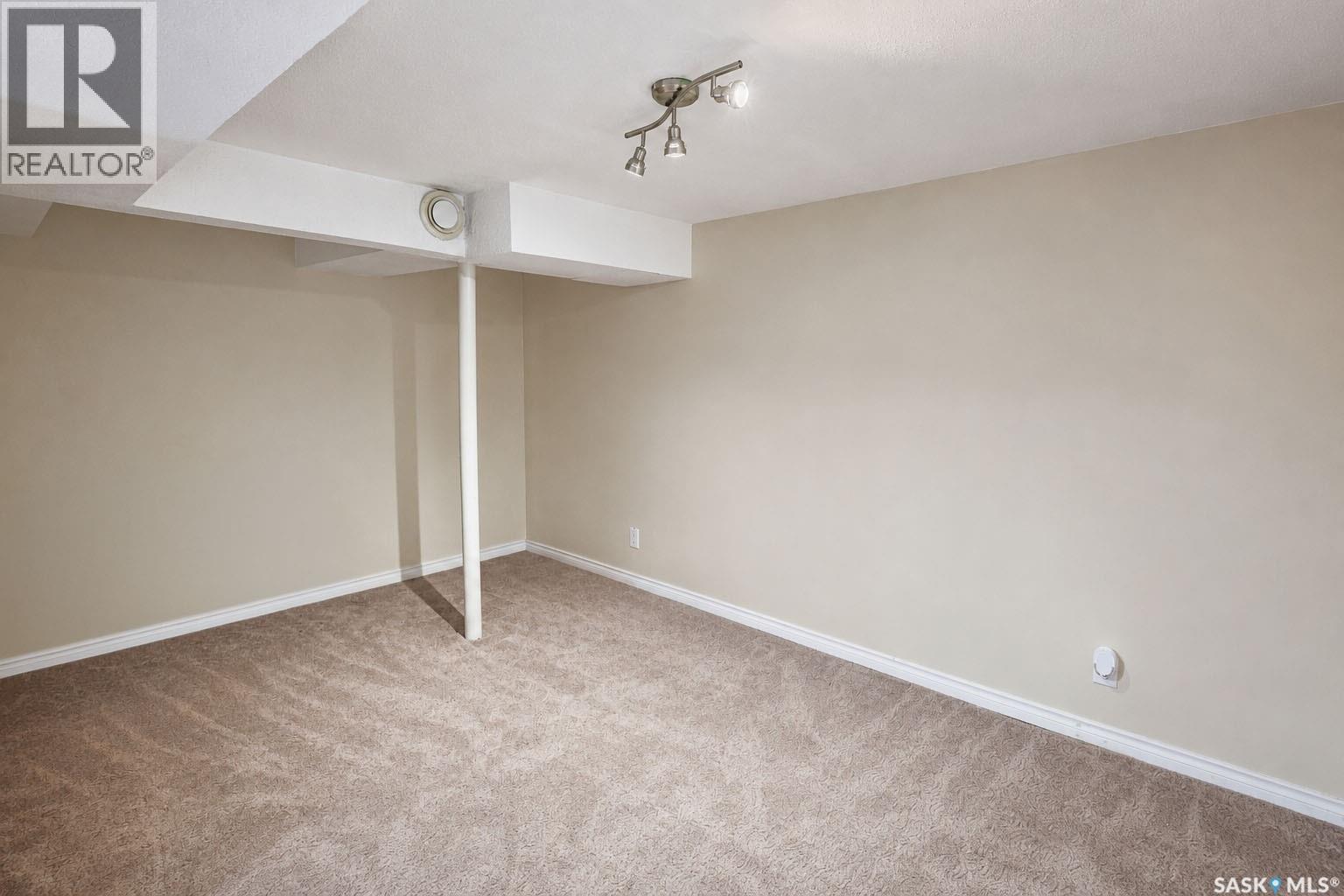 838 3Rd Street E, Prince Albert, SK - Indoor Photo Showing Other Room