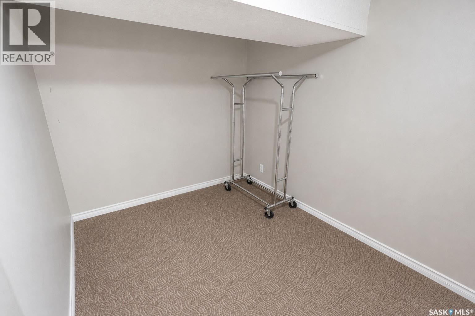 838 3Rd Street E, Prince Albert, SK - Indoor Photo Showing Other Room