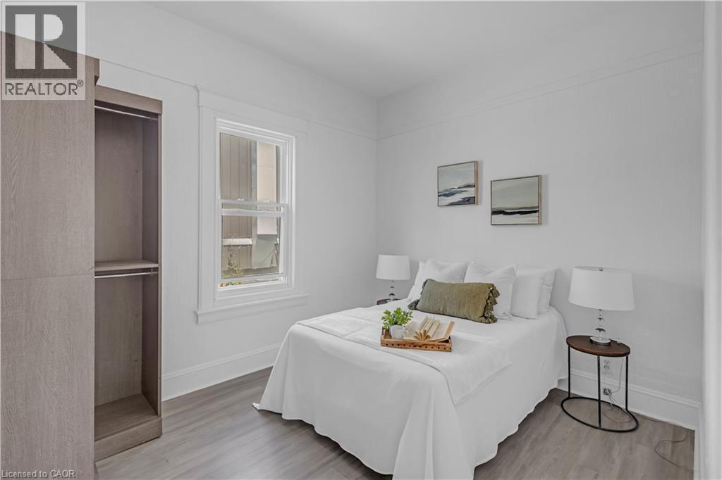 60 Berkley Road, Cambridge, ON - Indoor Photo Showing Bedroom