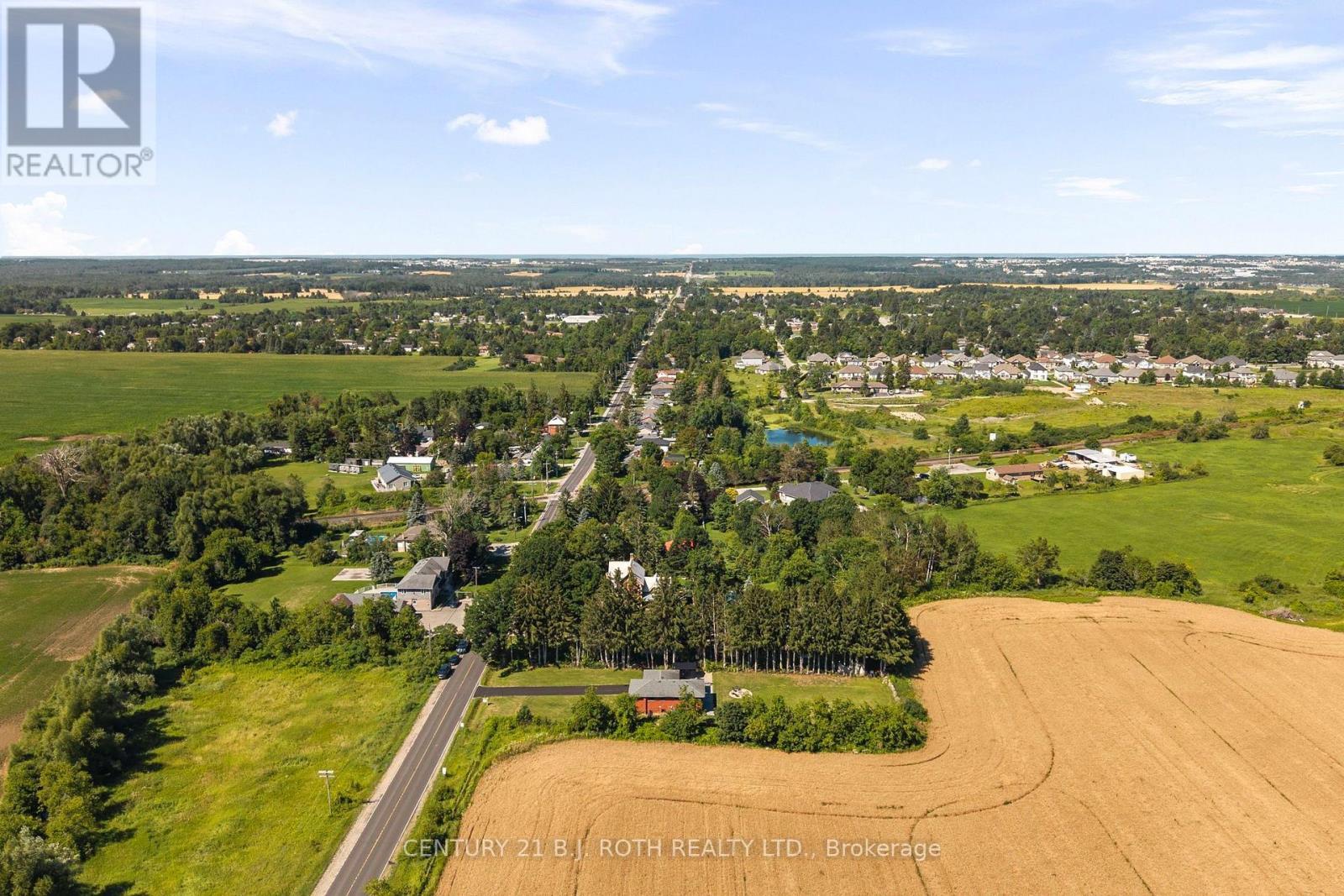 1908 10Th Line, Innisfil, ON - Outdoor With View