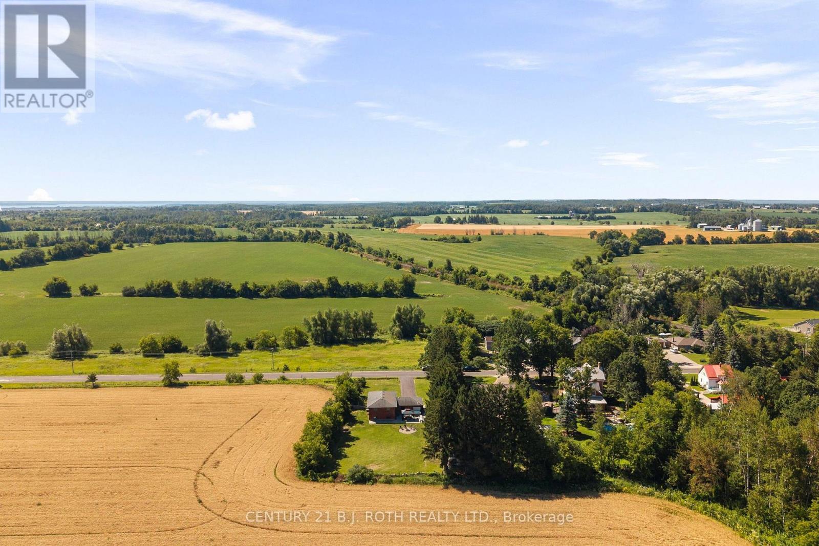 1908 10Th Line, Innisfil, ON - Outdoor With View