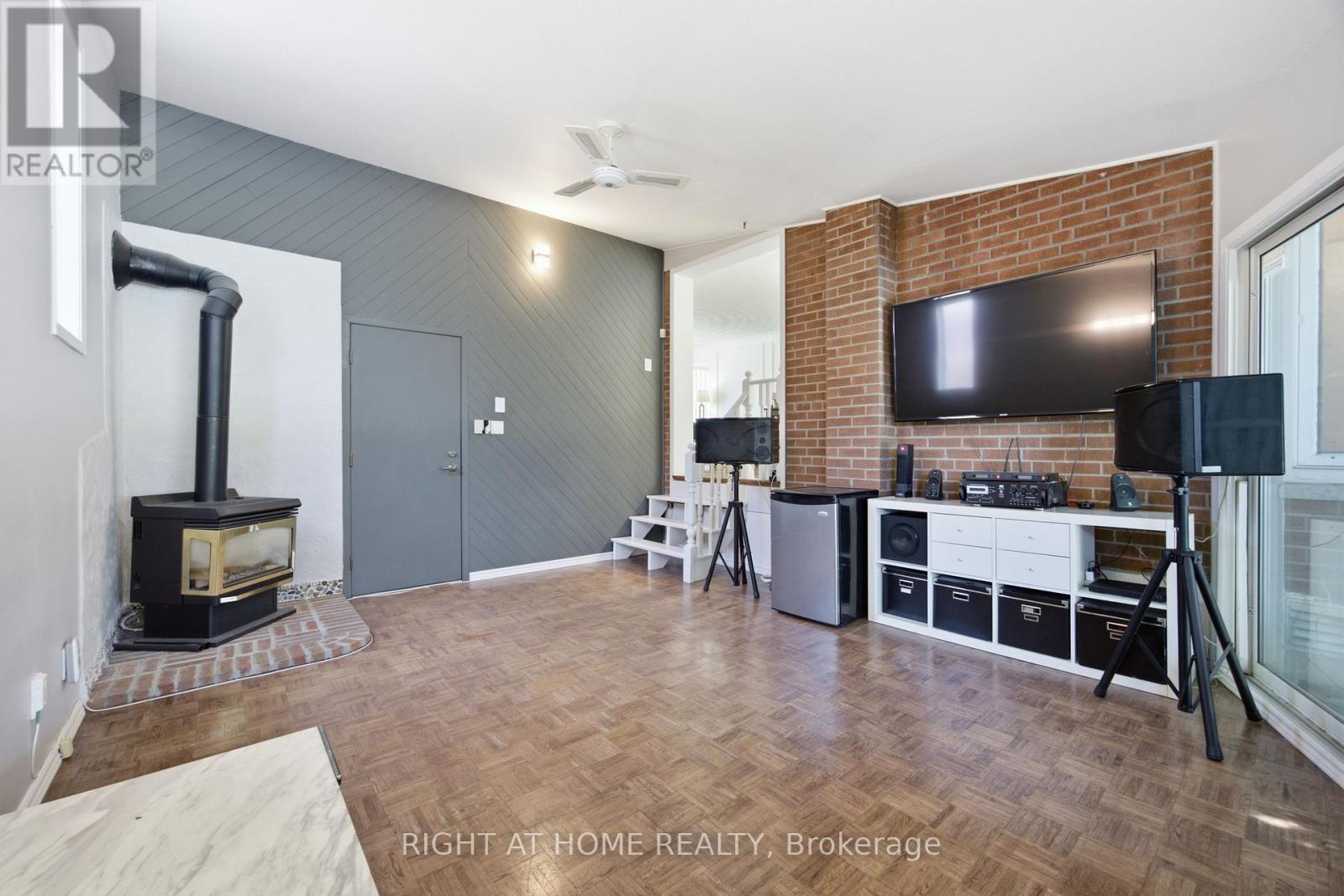 45 Faversham Crescent, Toronto, ON - Indoor With Fireplace