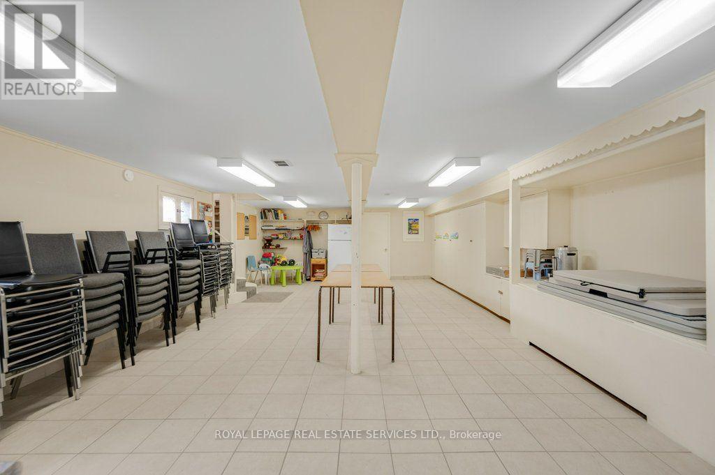 571 Wilson Street, Hamilton, ON